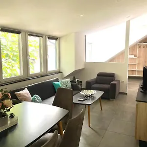 Apartamento Khan, Liubliana